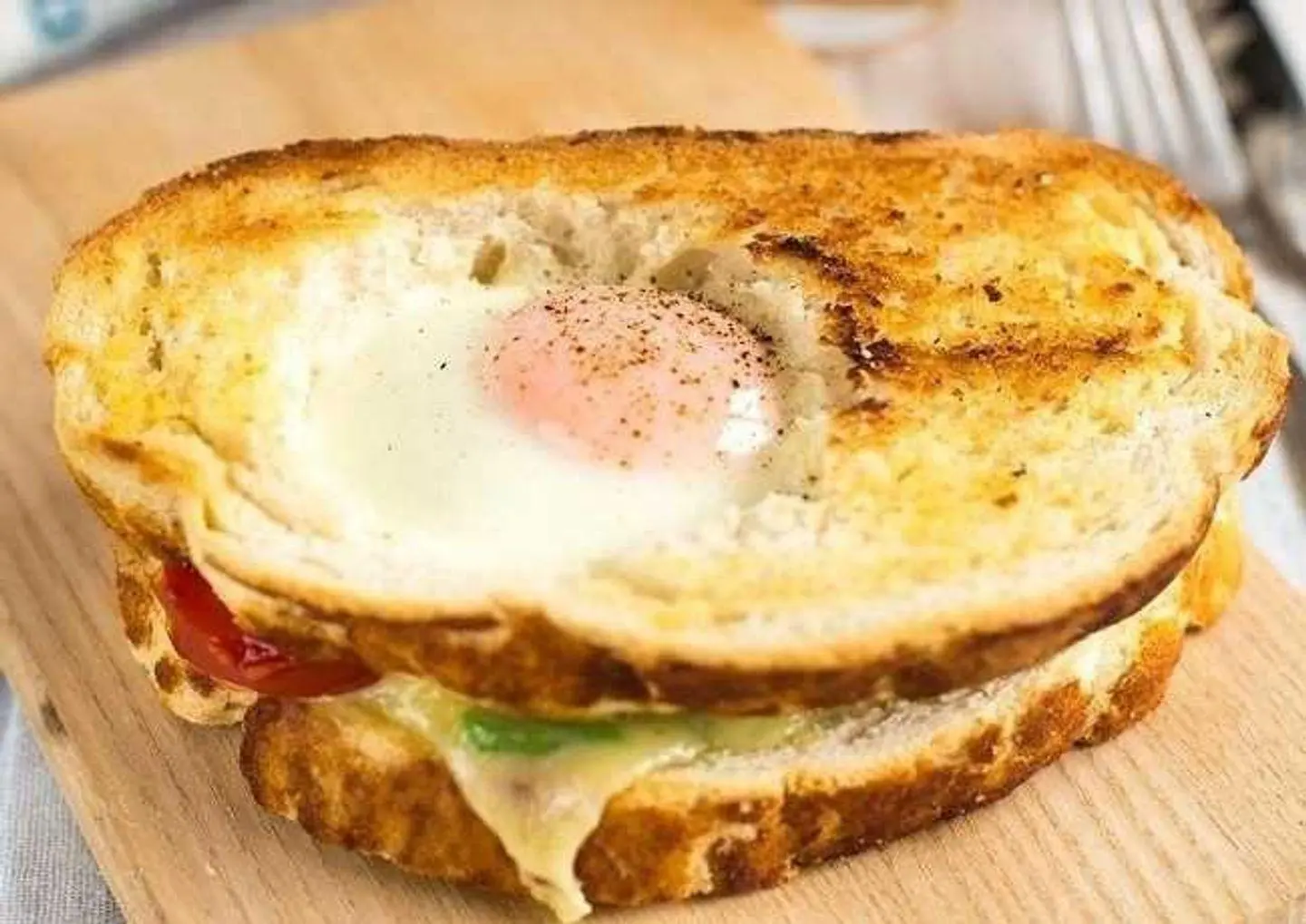Sunny Side Up Egg With Cheese - Samll