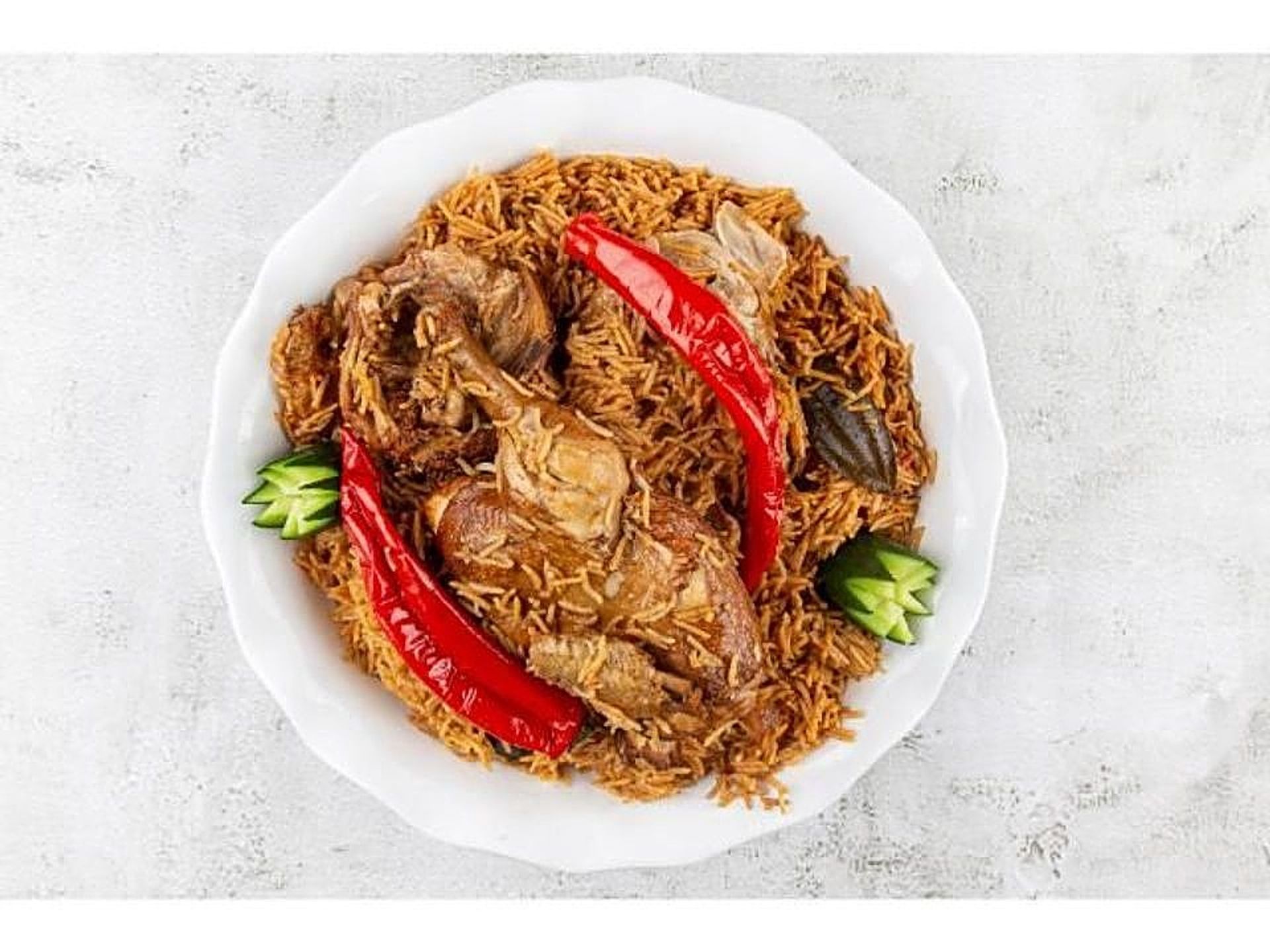 دجاج مضغوط - نصف حبة دجاج