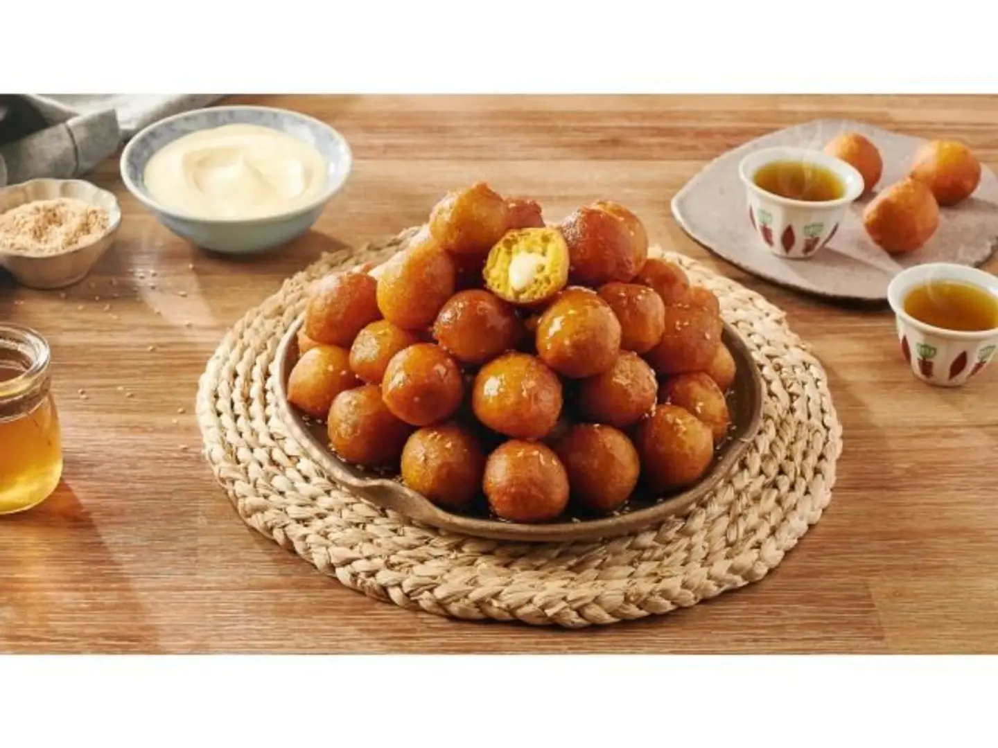 Cheese Stuffed Luqaimat - Piece