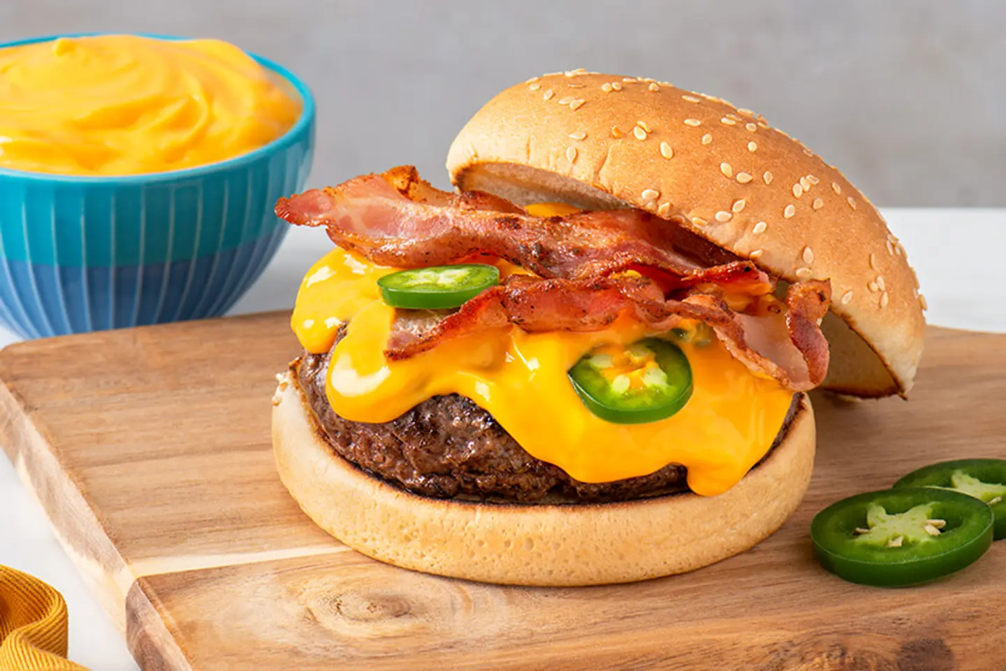 Beef And Cheese Burger - Regular