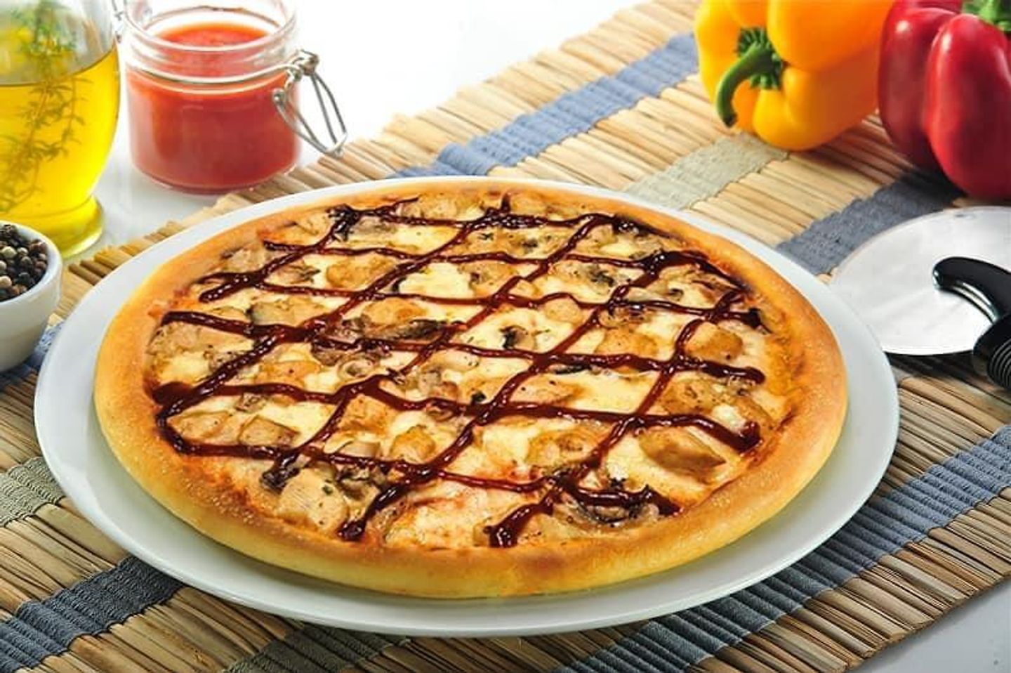 Chicken Bbq Pizza - Medium