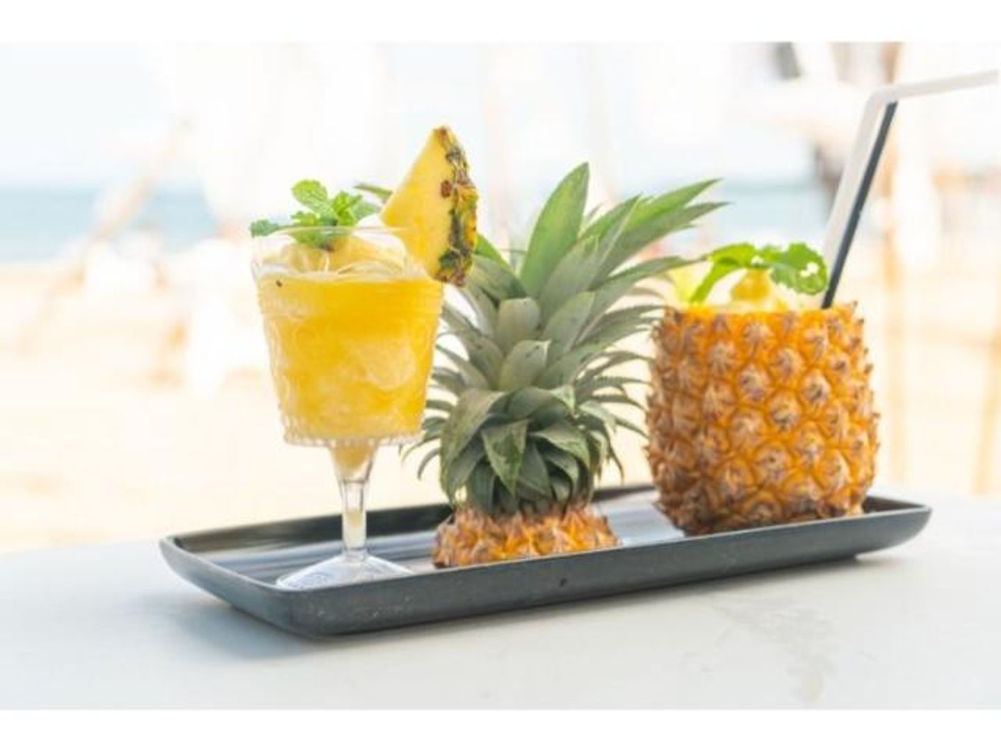 Pineapple - Medium Cup