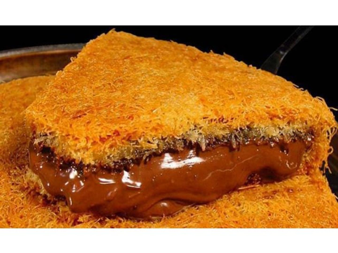 Small Size Kunafa - Kunafa With Pistachio