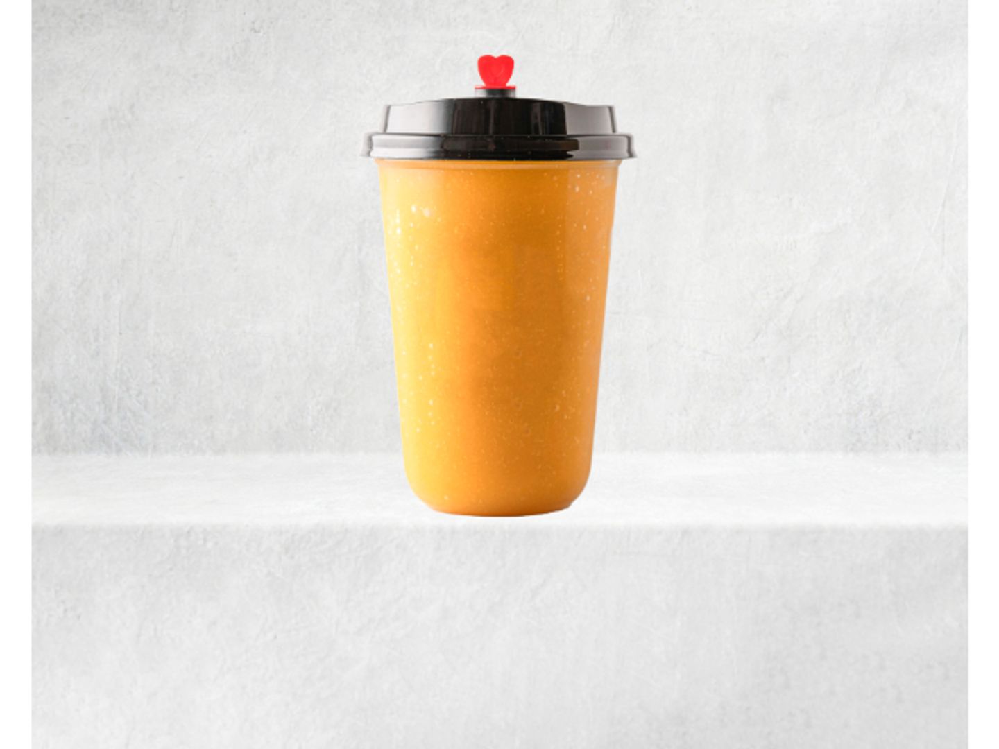 Mango Milkshake - Medium