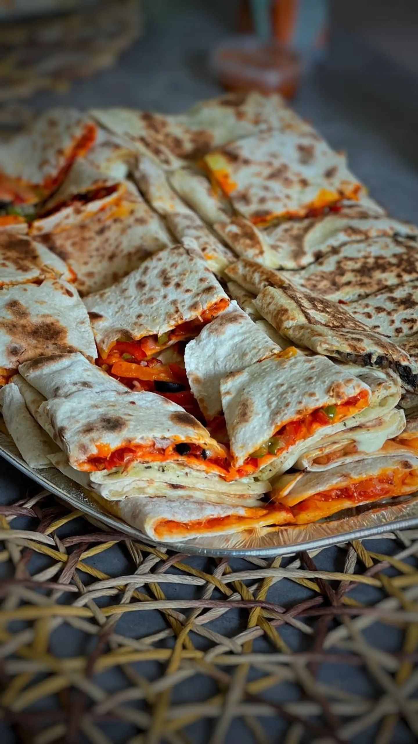 مشكل مناقيش - وسط