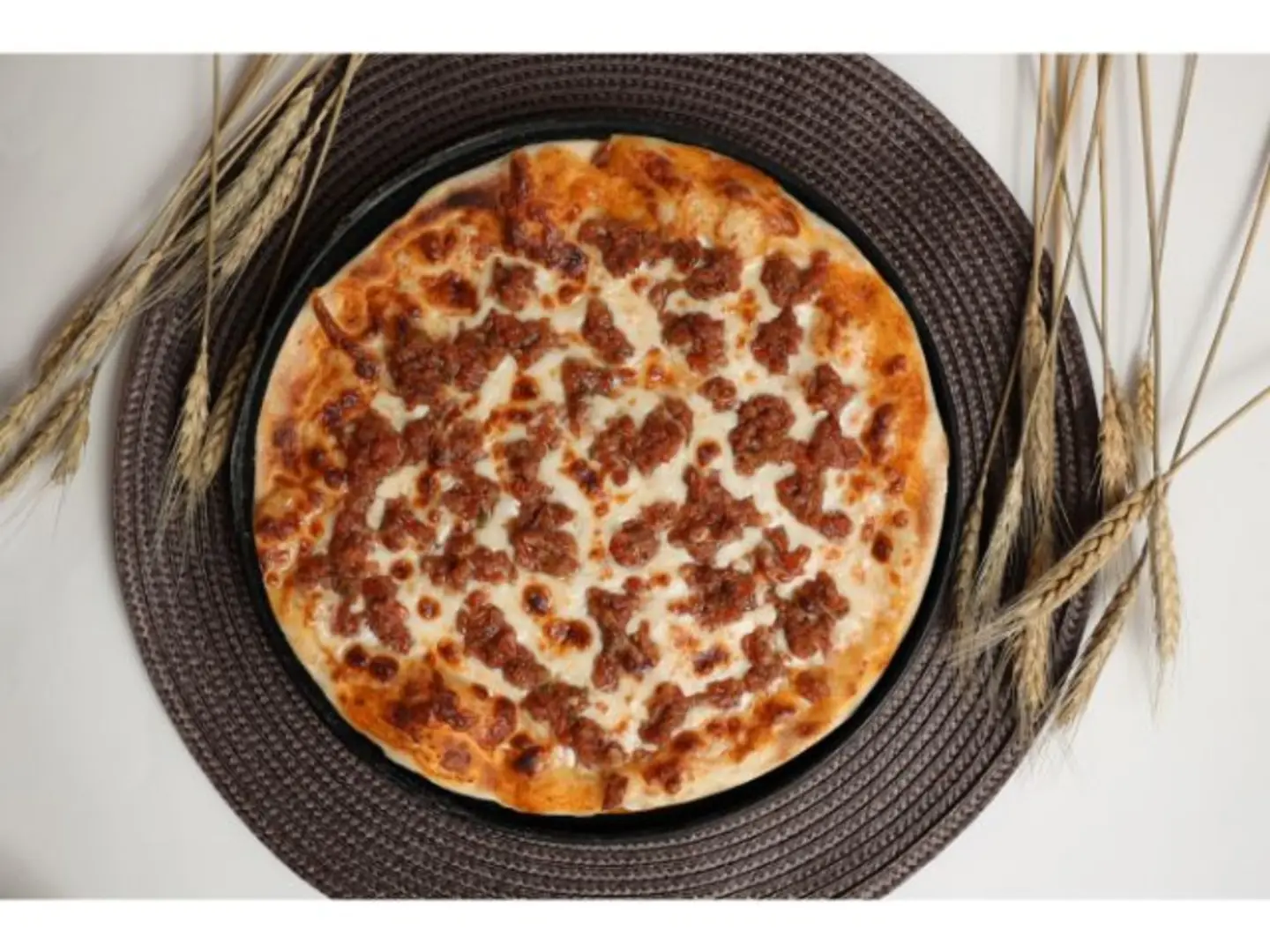 بيتزا لحم - صغير