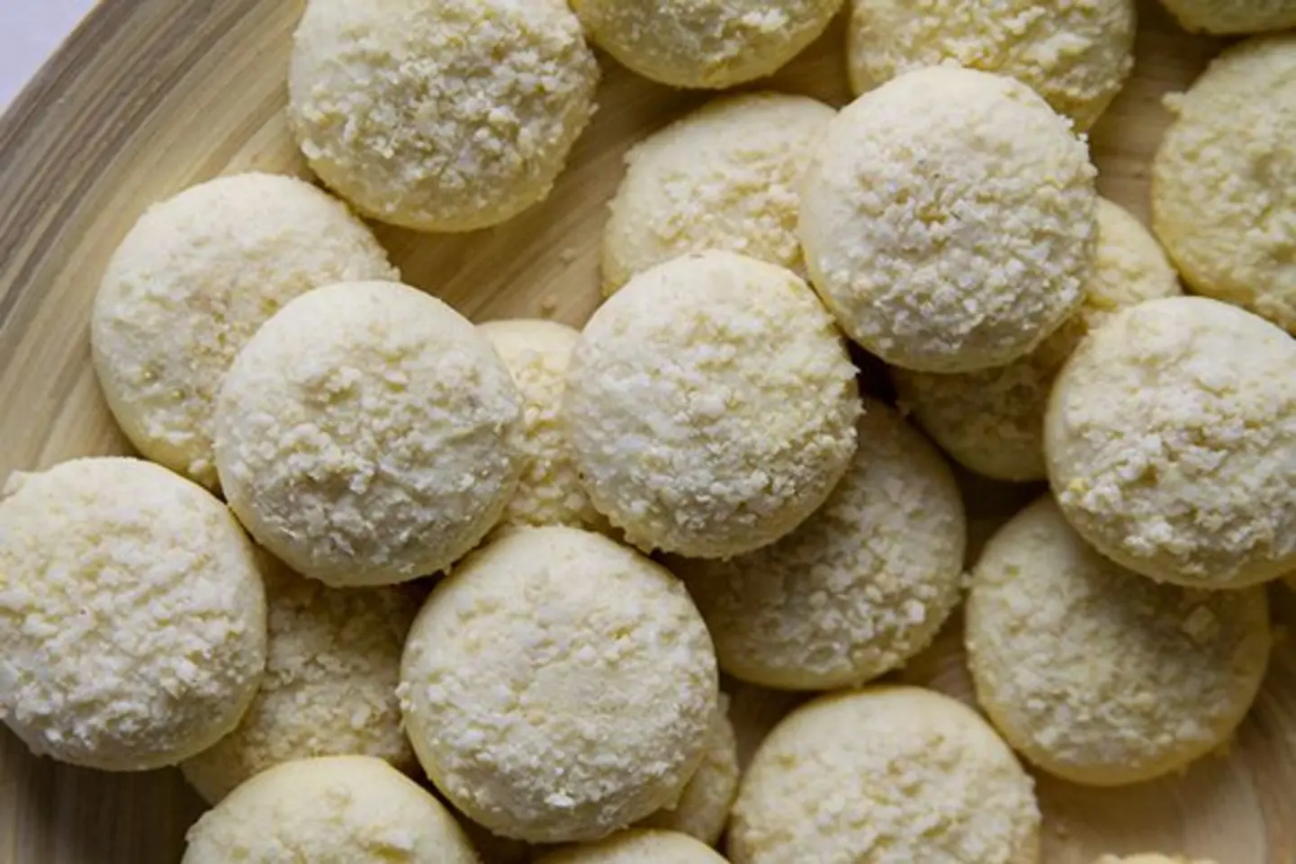 Petit Fours Coconut - Half Kg