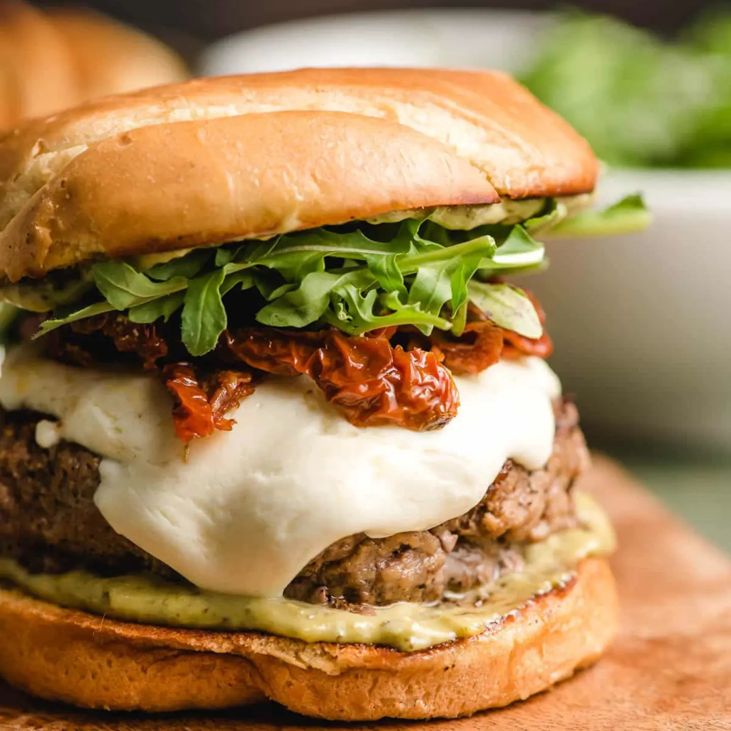 Mozzarella Burger - Single
