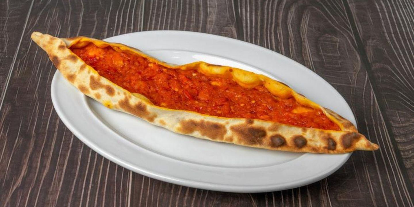 فطيرة لبنة طماطم - عجينة أبيض