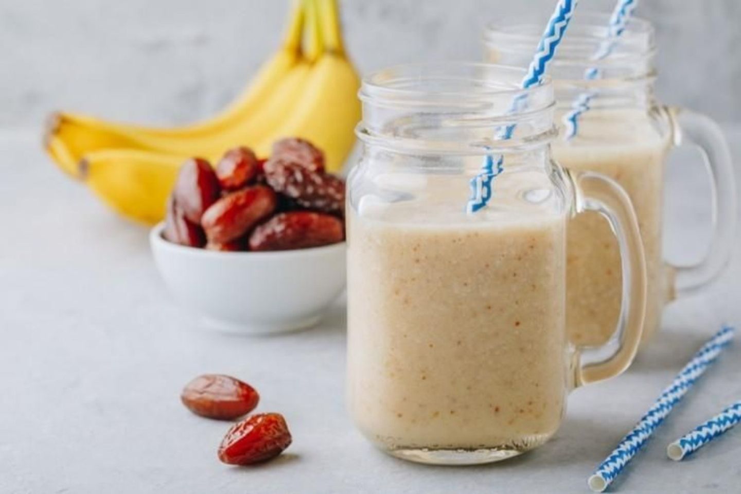 Milk With Banana Smoothie - Small Cup