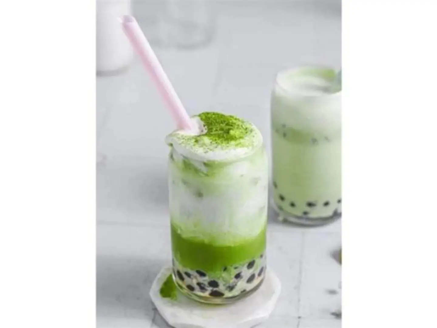 بوبا بستاشيو - وسط