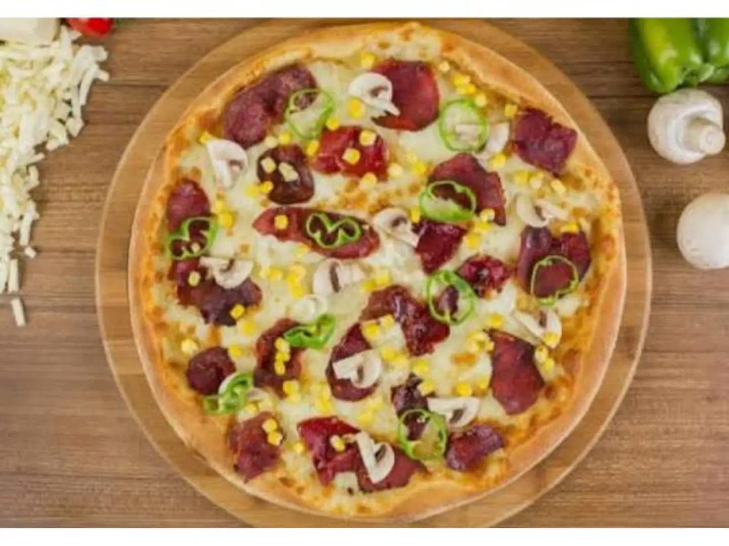Pastrami Pizza - Medium