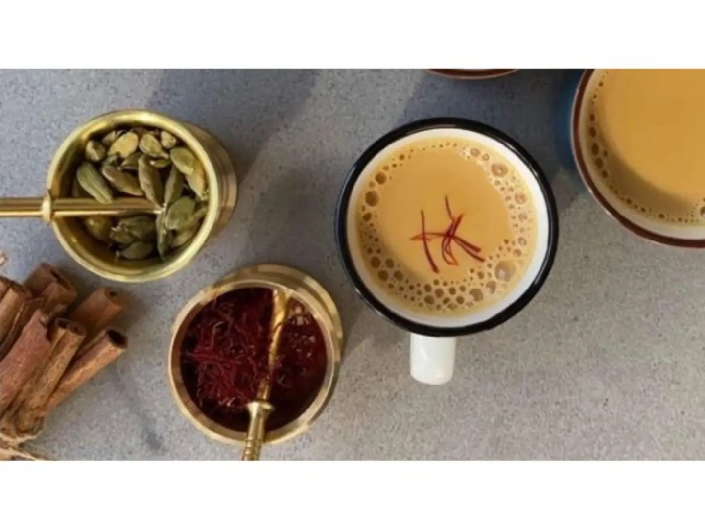 Saffron Karak - Medium