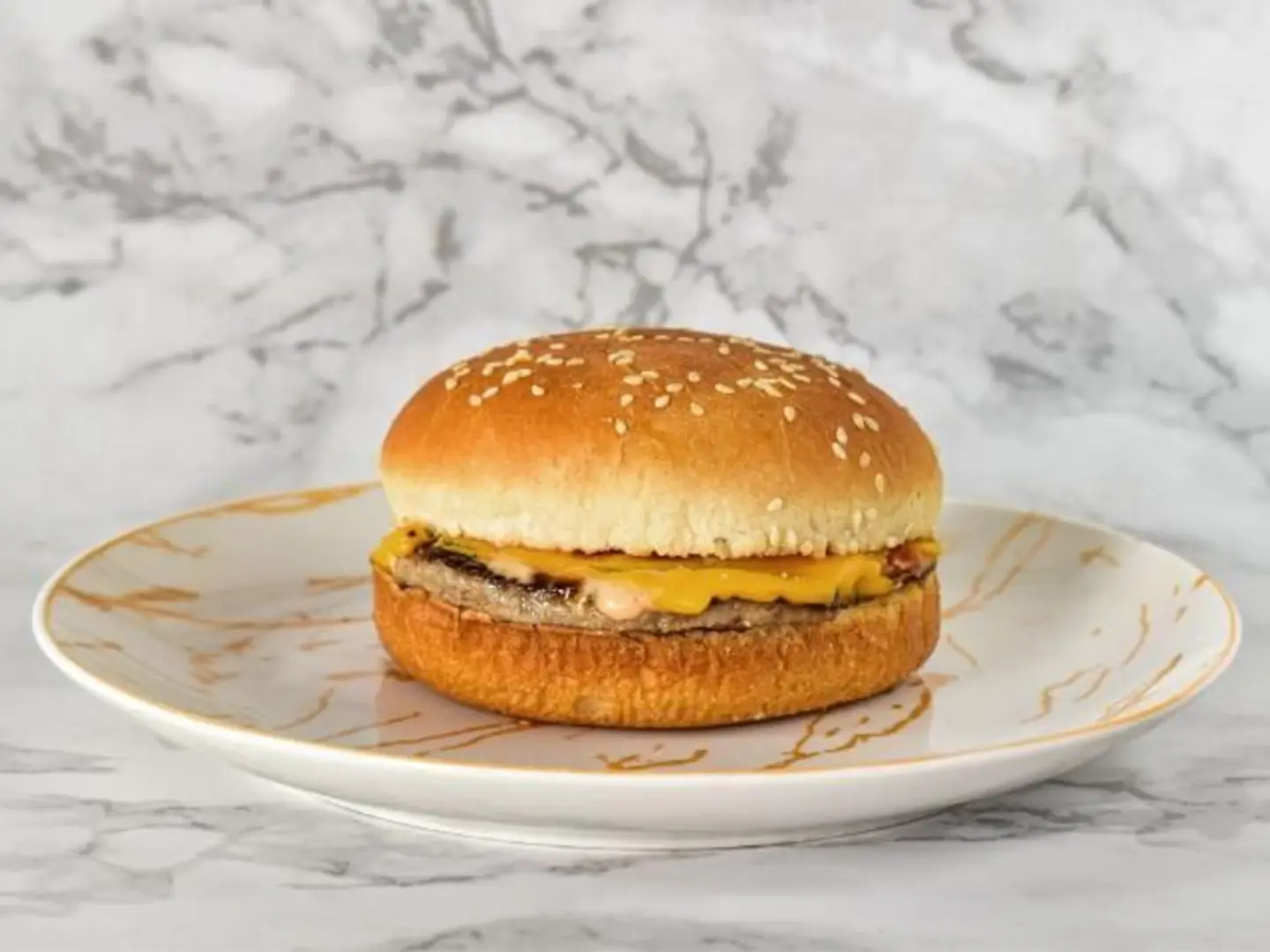 Al Taybeen Beef Burger - Sandwich