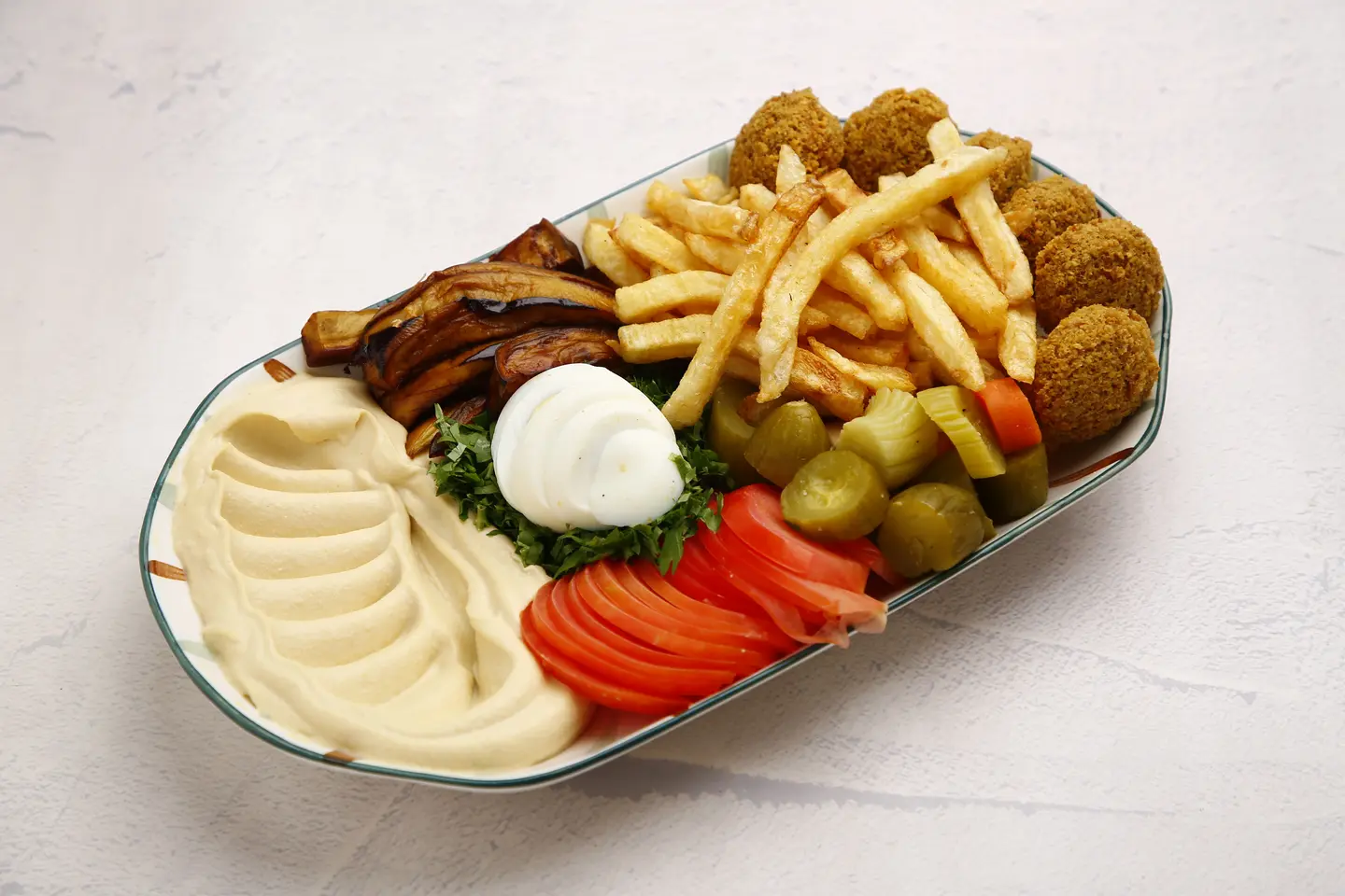 صحن فلافل صغير