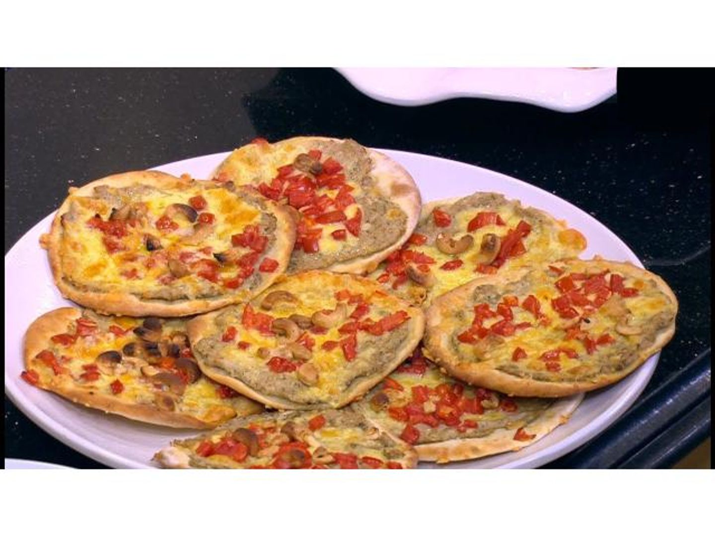دجاج بالجبن - وسط