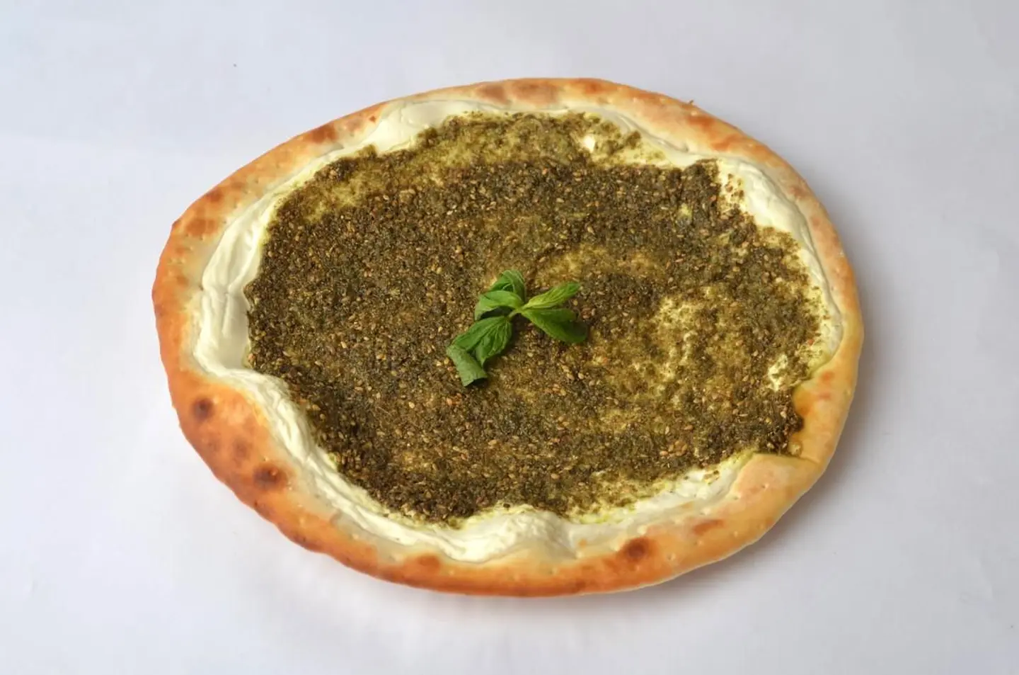 بيتزا جبن وزعتر - بيتزا جبن وزعتر-صغير