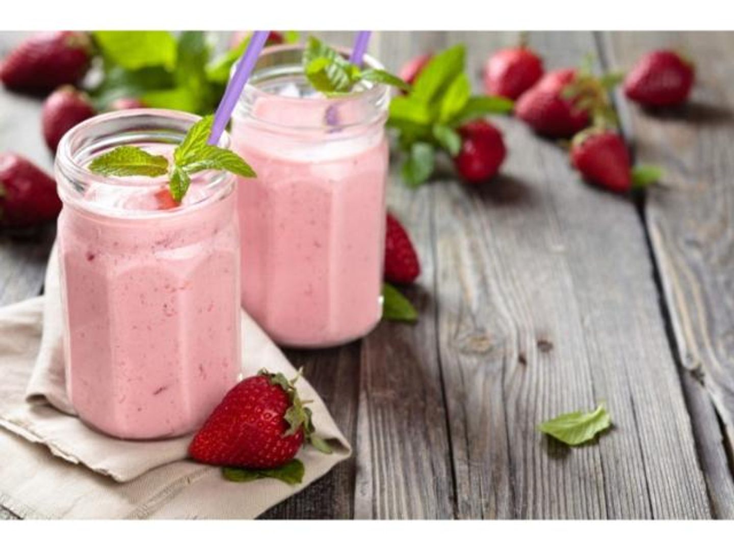 Strawberry Shake - Medium