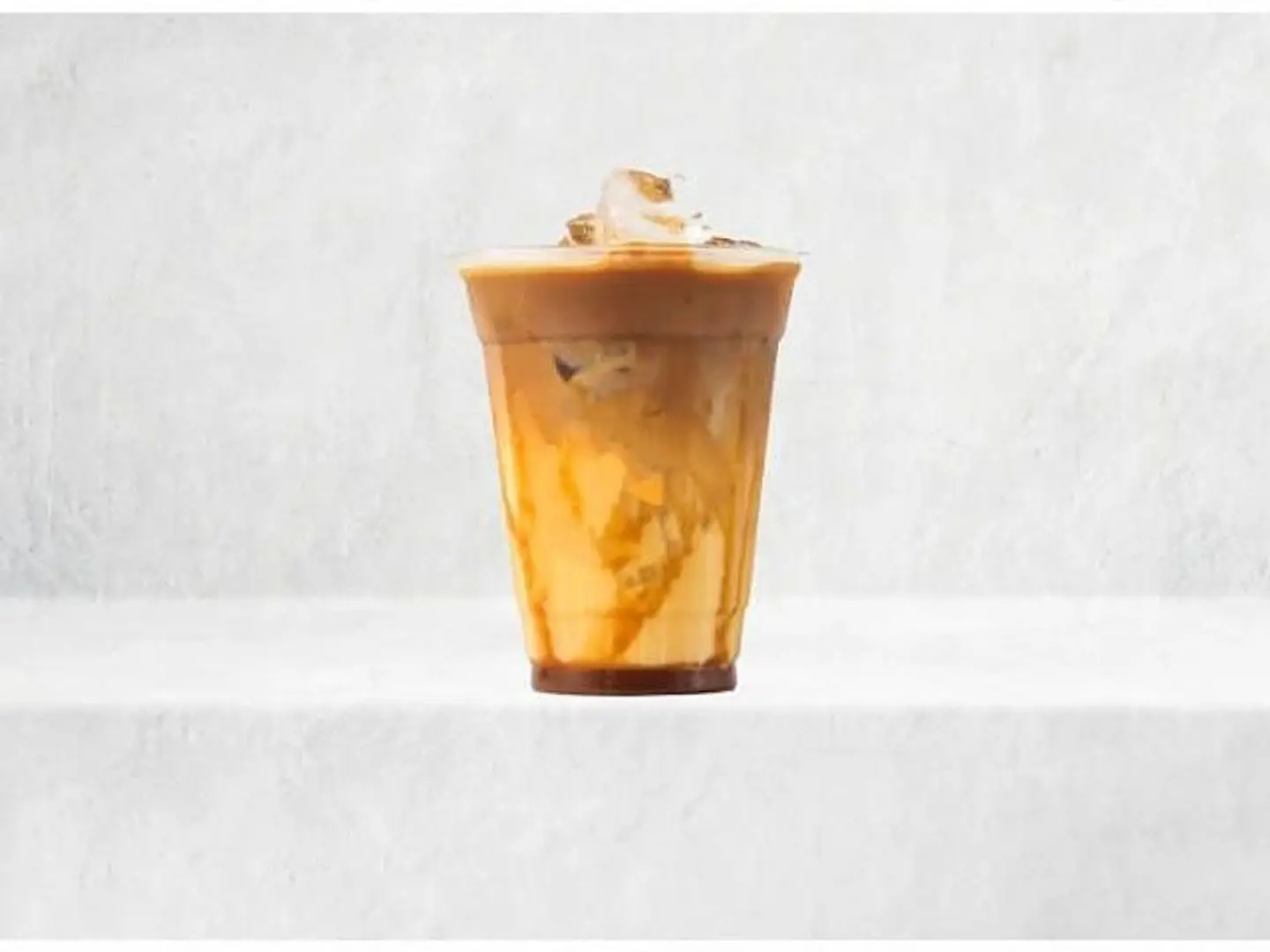 Iced Caramel Macchiato - Large