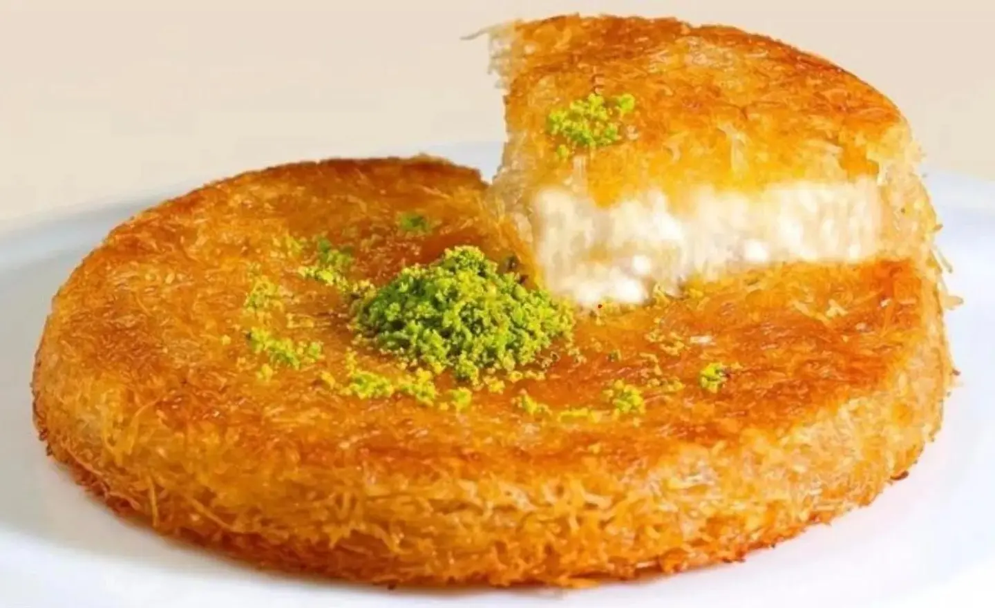 Kunafa With Cream Cheese Filling - Small