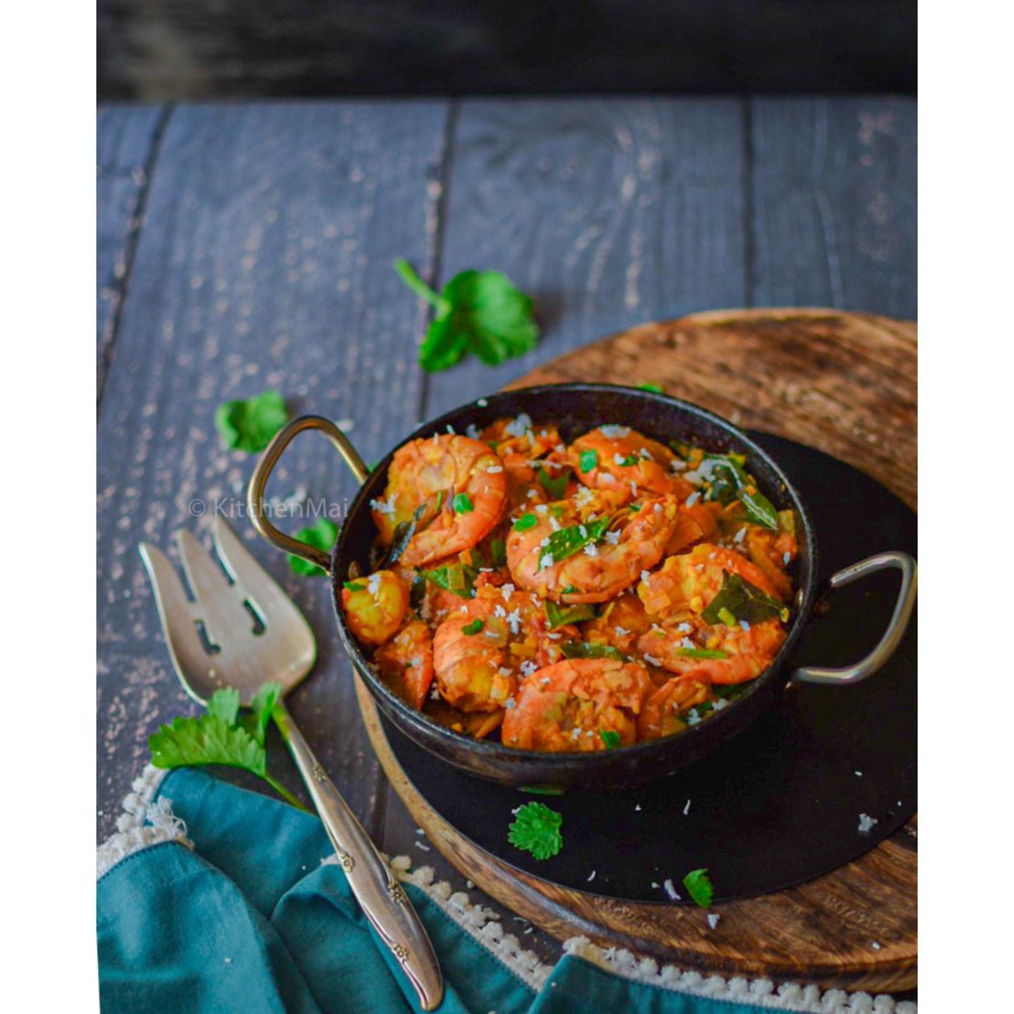 Prawns With Dry Pepper Masala - Medium
