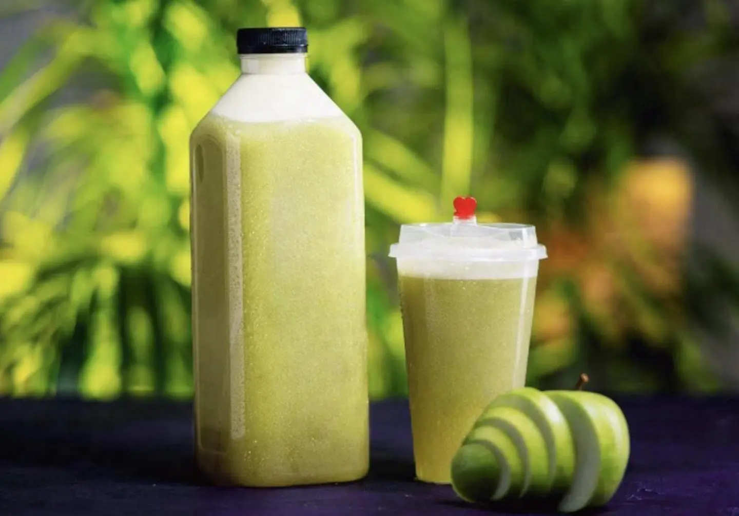 عصير تفاح - وسط