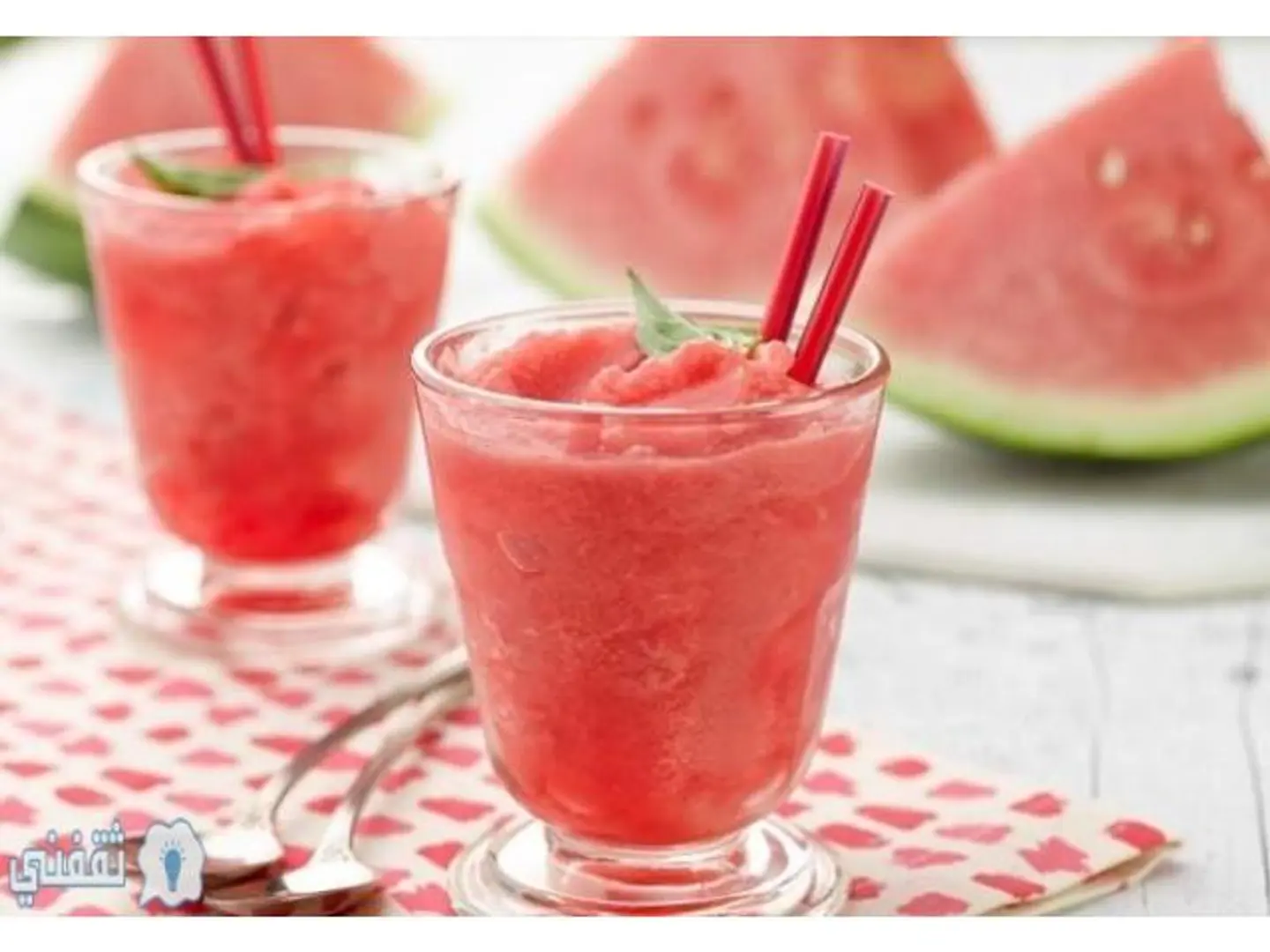 بطيخ مثلج - وسط