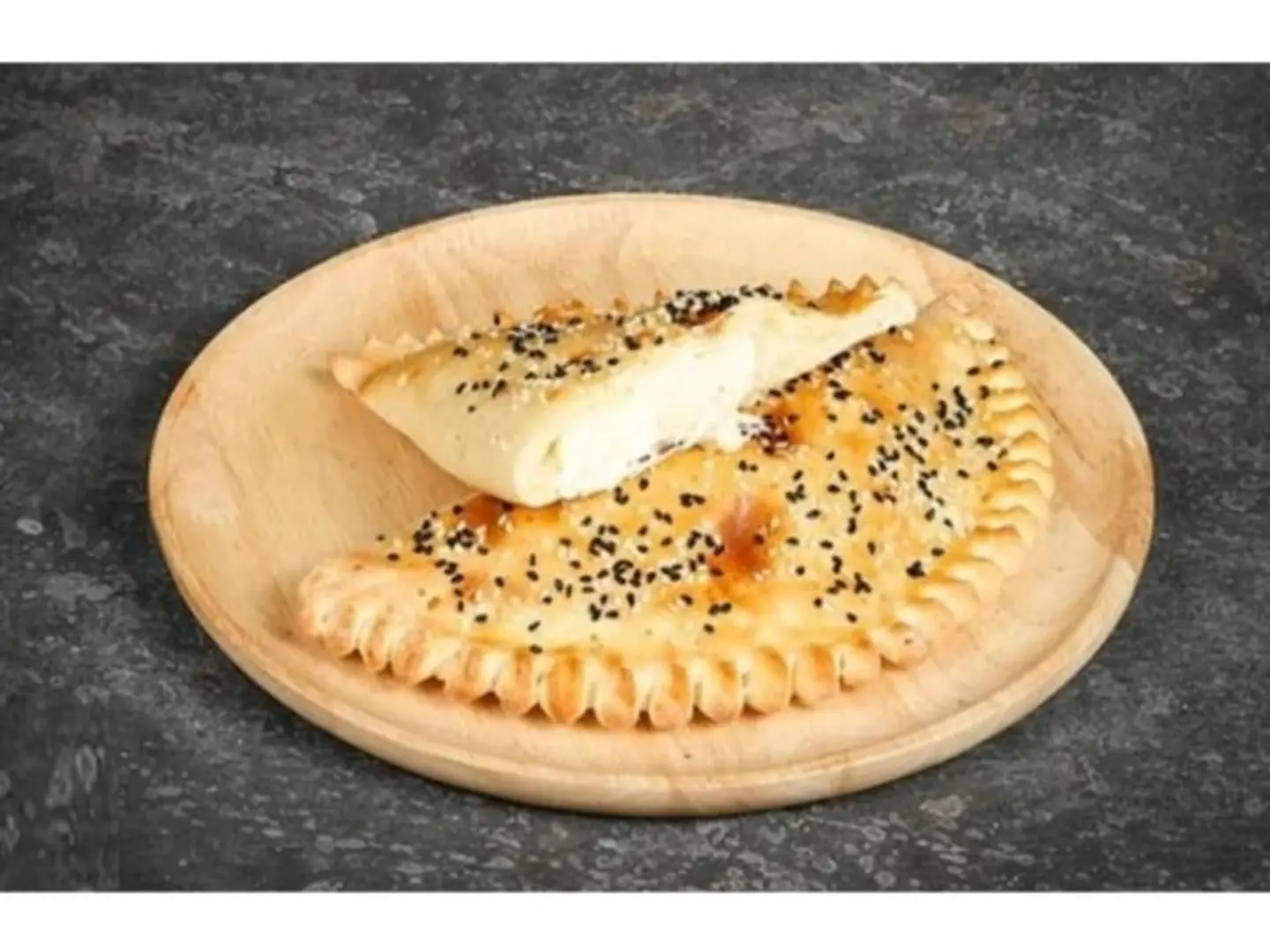 فطيرة جبن قشقوان - صغير
