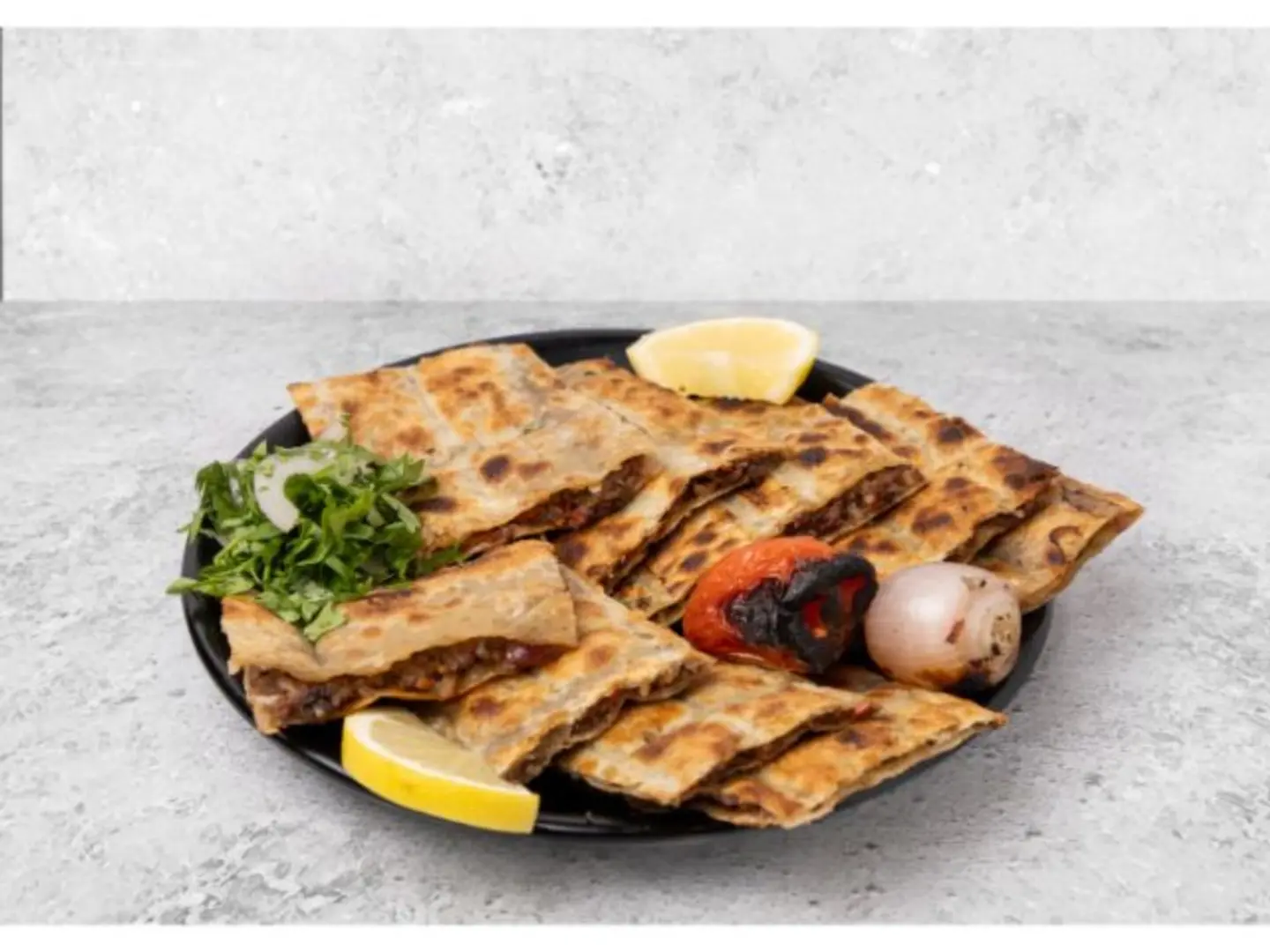 Chicken Arais Pizza - Small