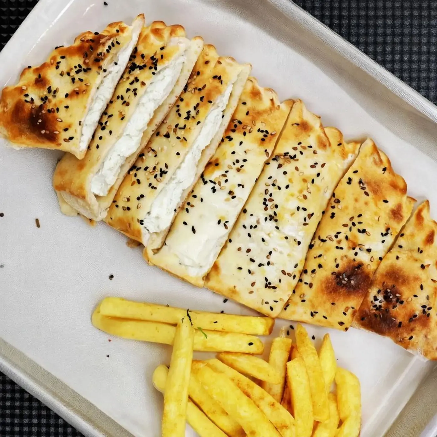 لبنة عسل - صغير