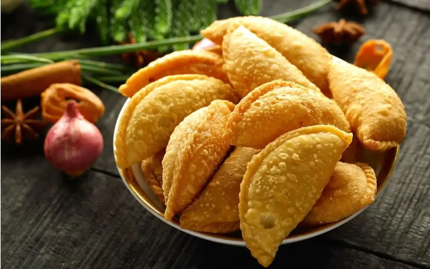 Chicken Puff - 10 Pieces
