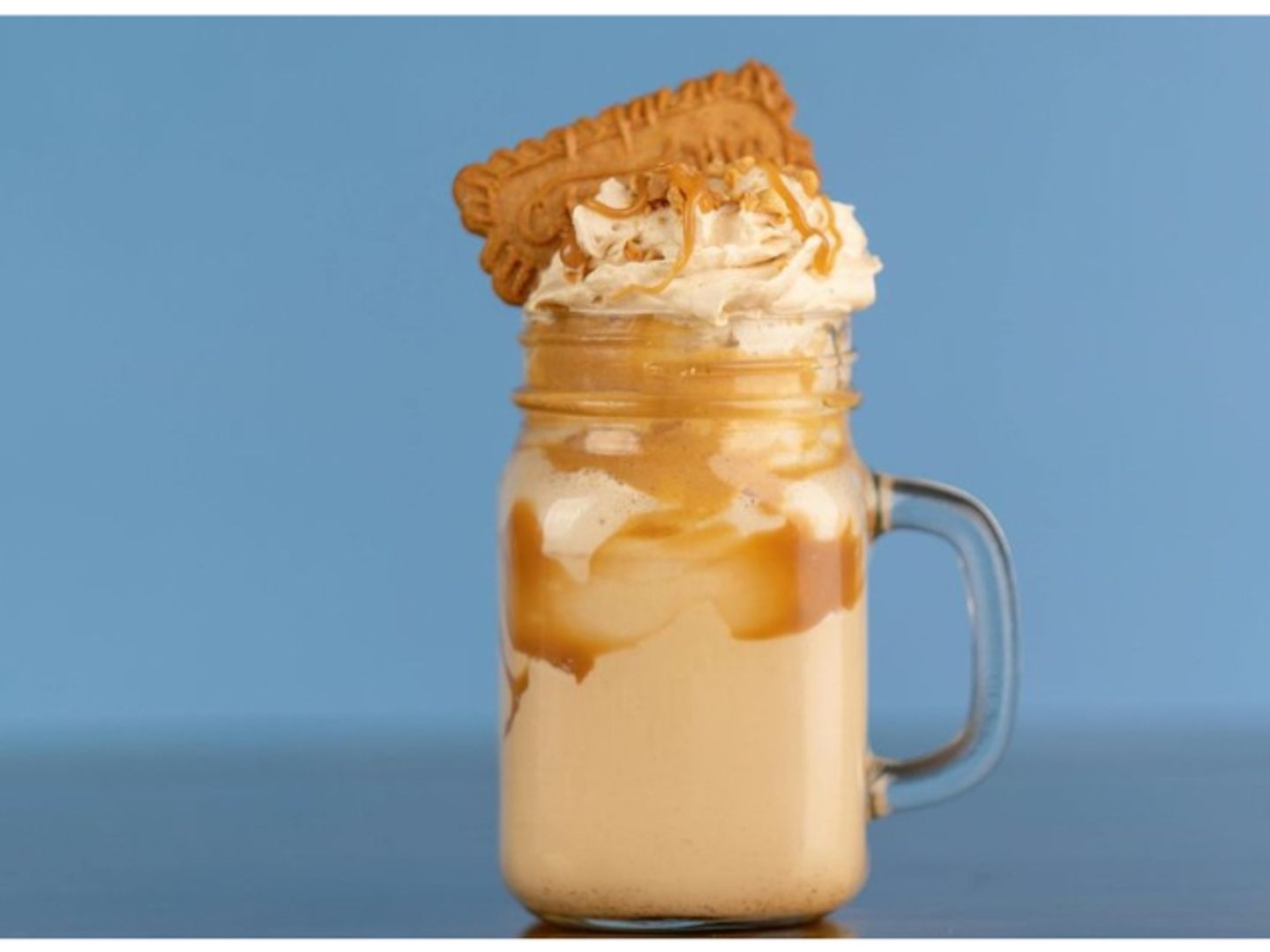 Lotus Milkshake - Medium