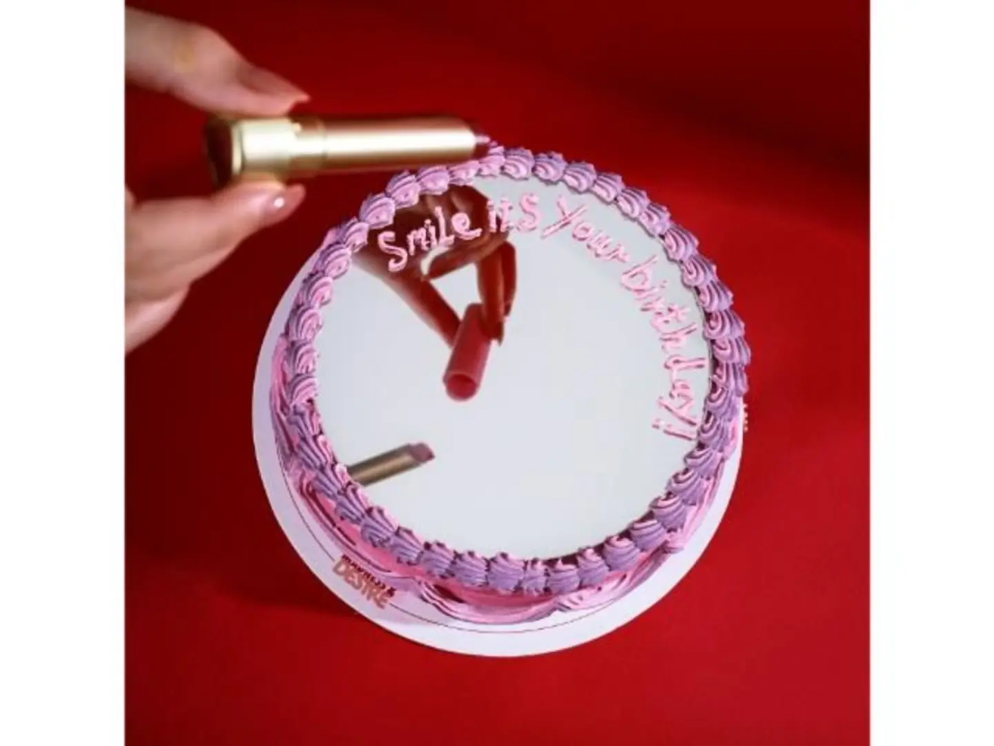 كيكة المرايا بي - فانيلا و سبرنكلز