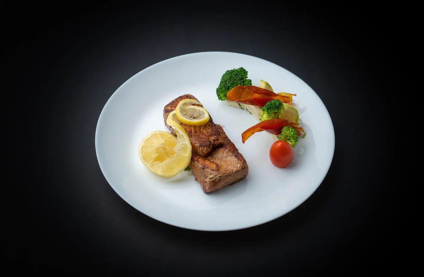 سالمون بالليمون - 100 جرام