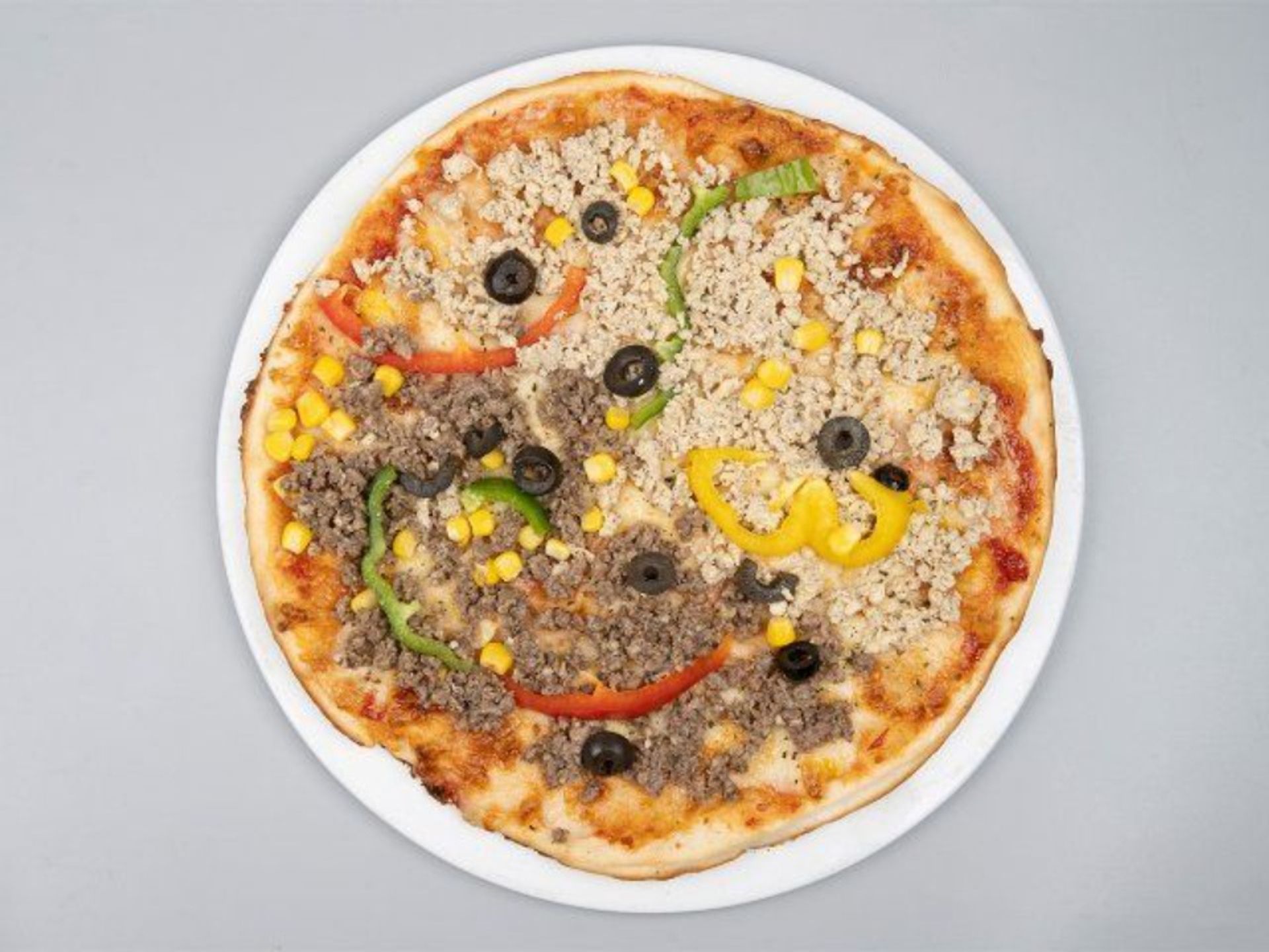 بيتزا مشكل - صغير