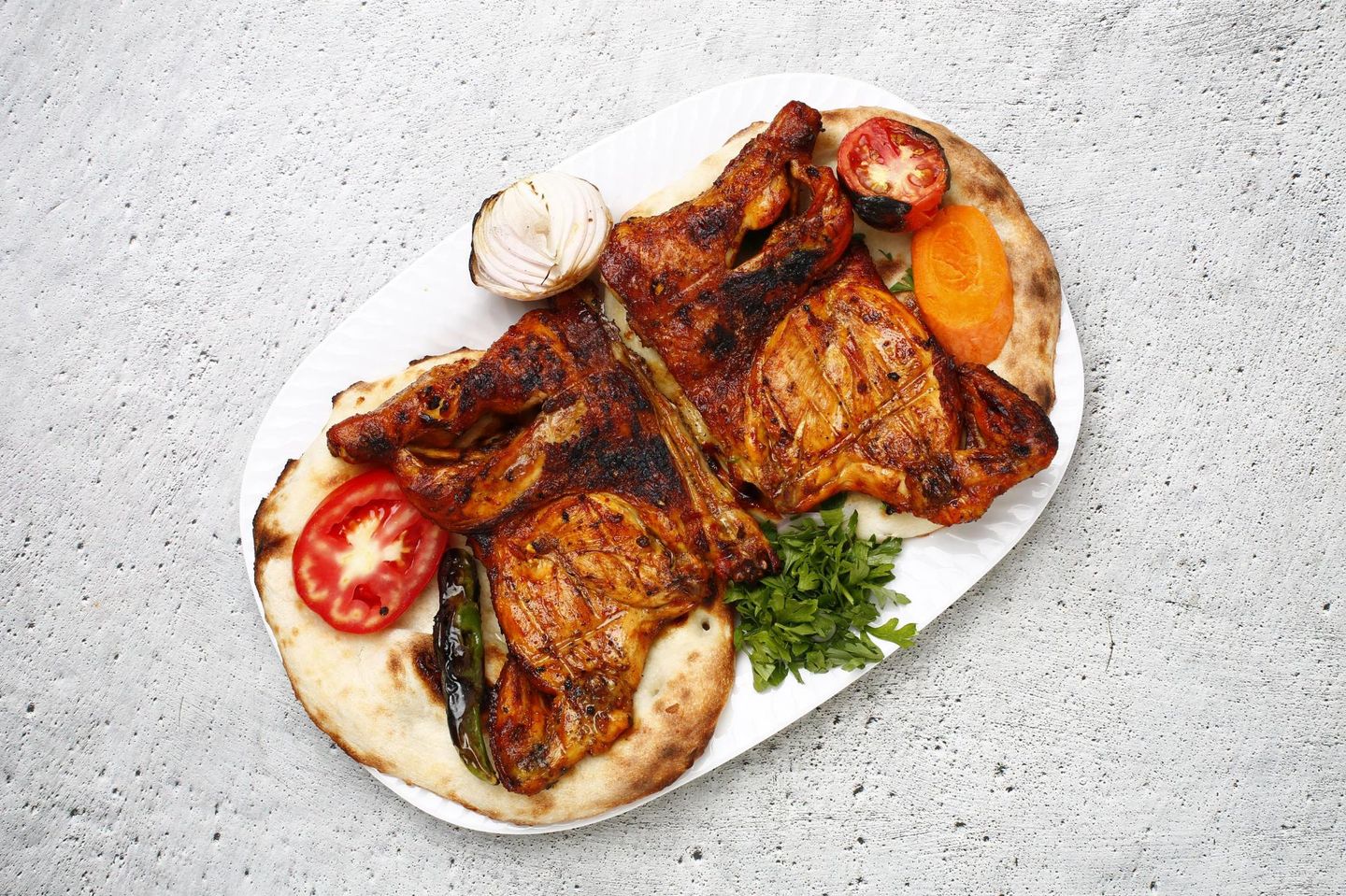 دجاج على الفحم سادة - نص دجاجة