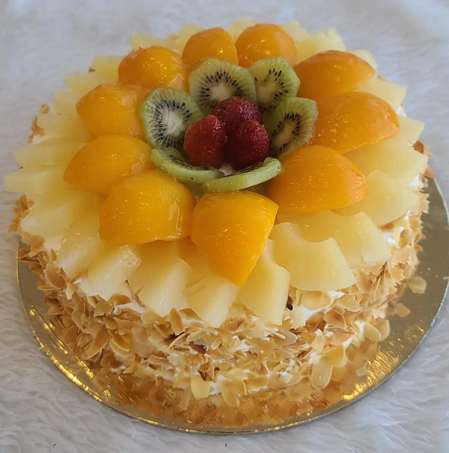 Fruit Cake - Medium