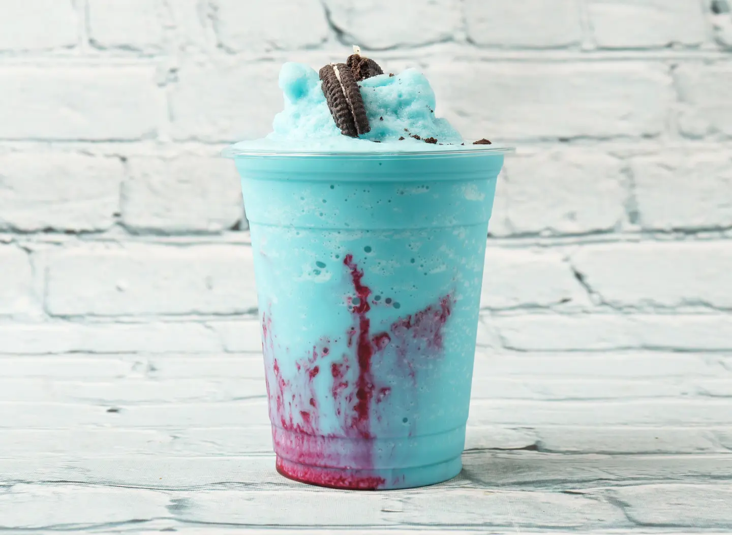 ميلك شيك حفيد اينشتاين - وسط