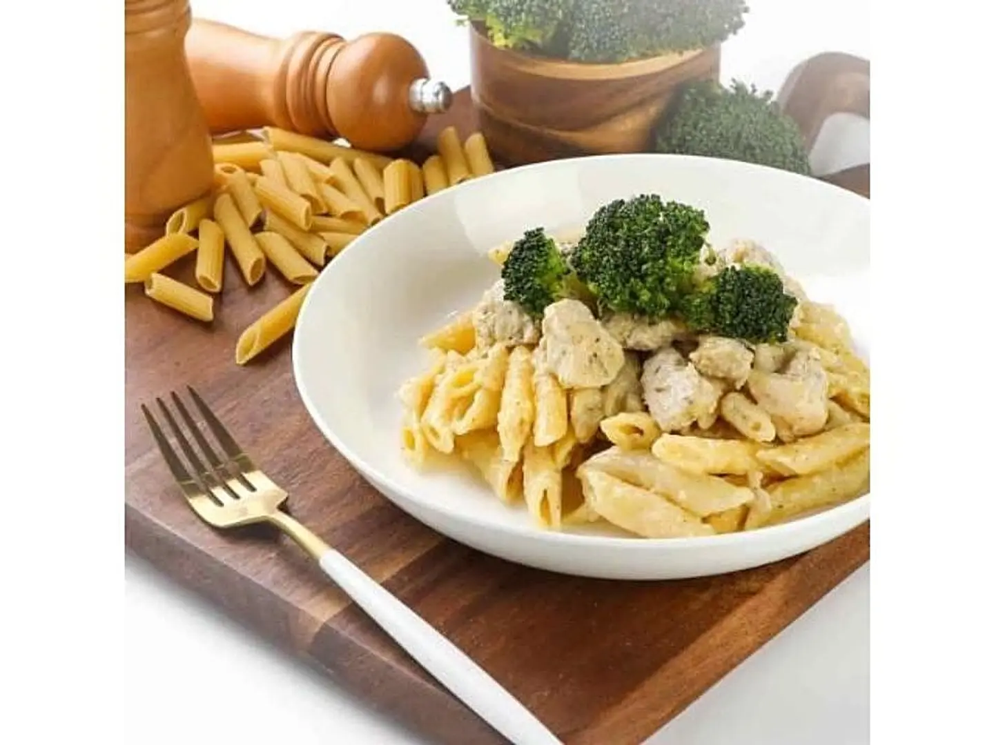 Chicken Pasta - White Sauce
