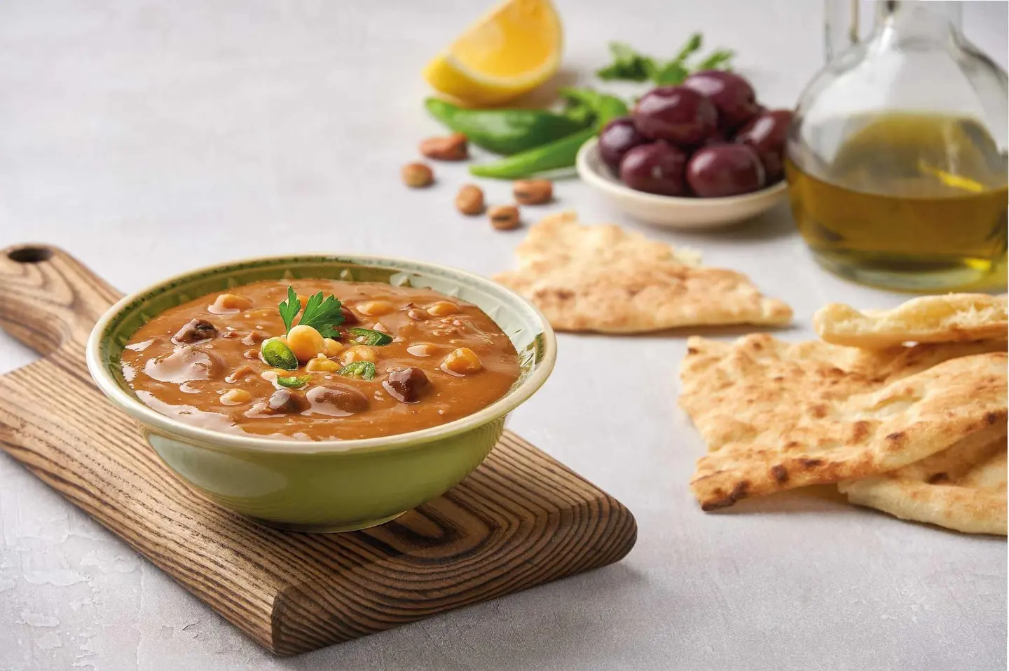 Plain Fava Beans With Lemon And Garlic - Medium