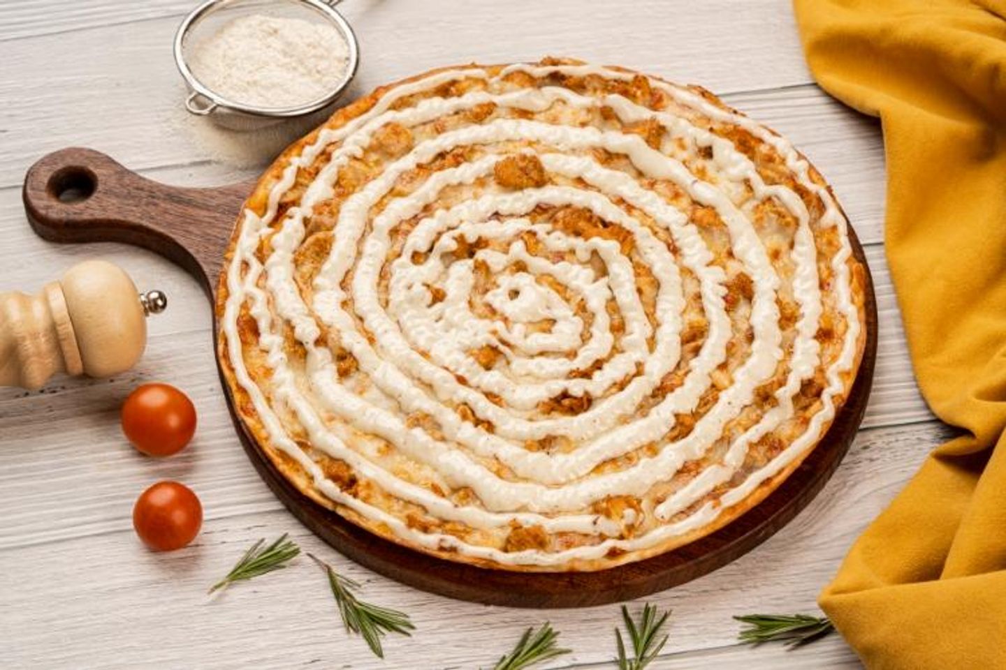 بيتزا بالجبن - صغير