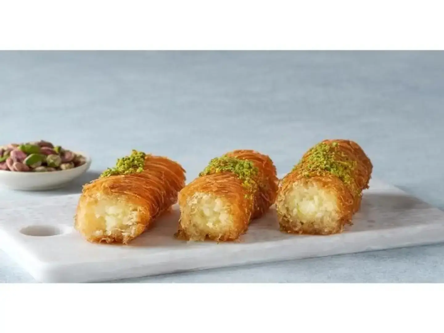 كنافة مبرومة قشطة - صغير