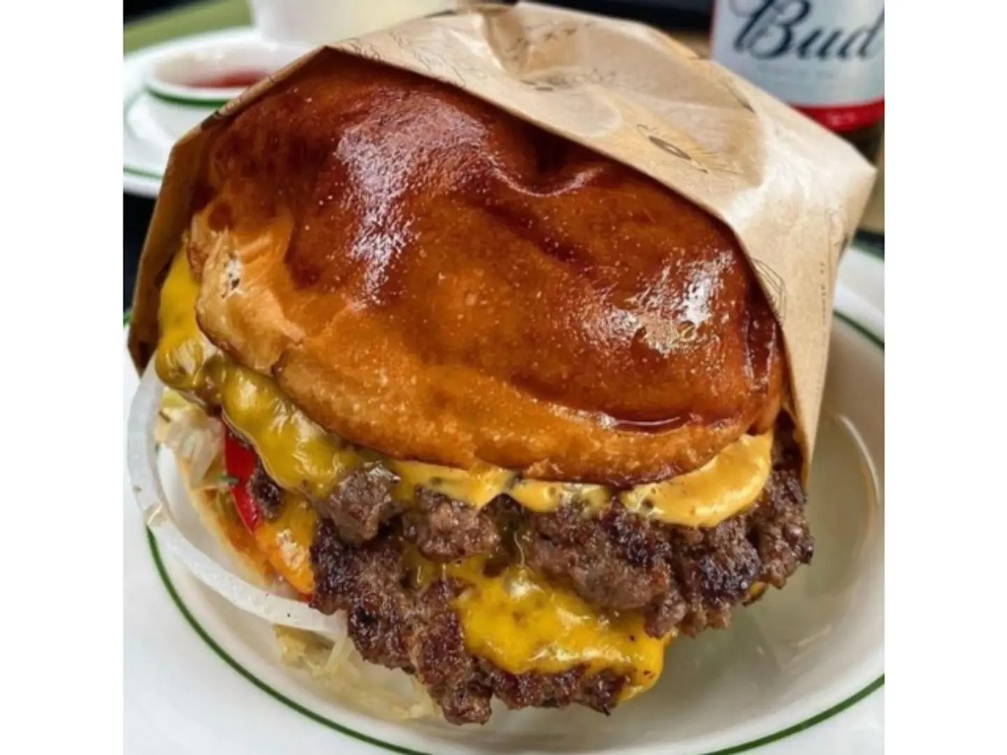 W Burger - Sandwich