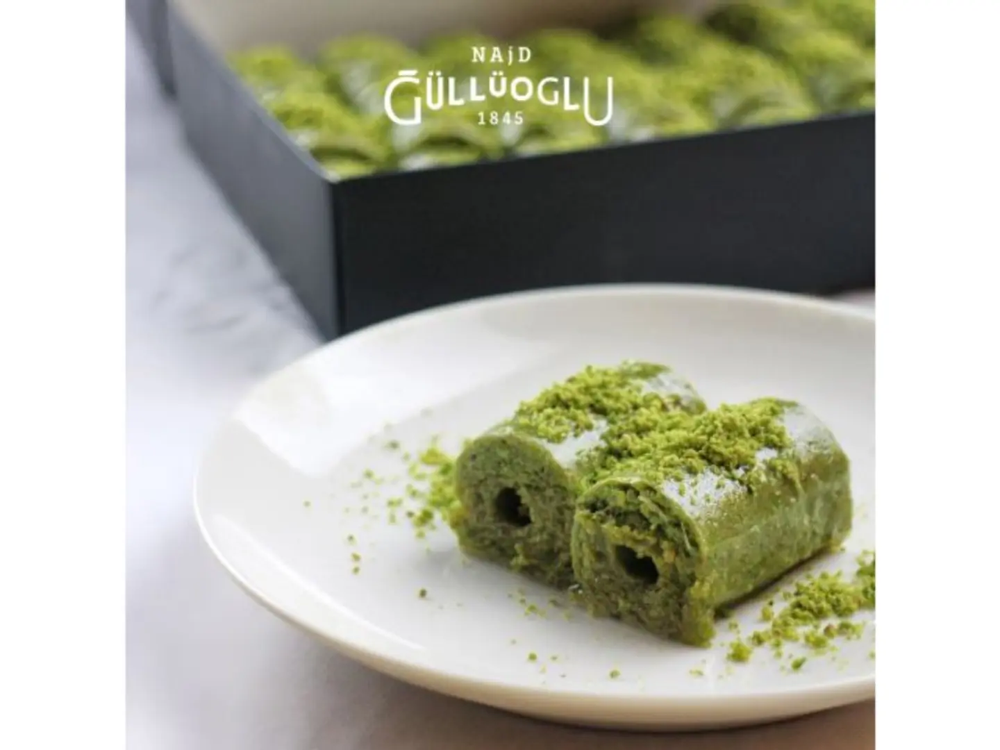 Luxury Pistachio Finger Baklava - 1/4 Kg