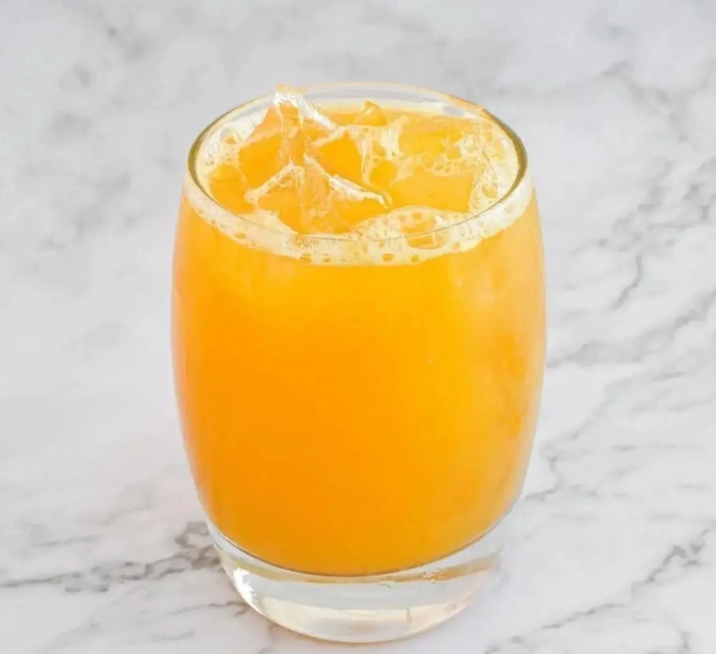 عصير فيتامين سي - صغير جدا