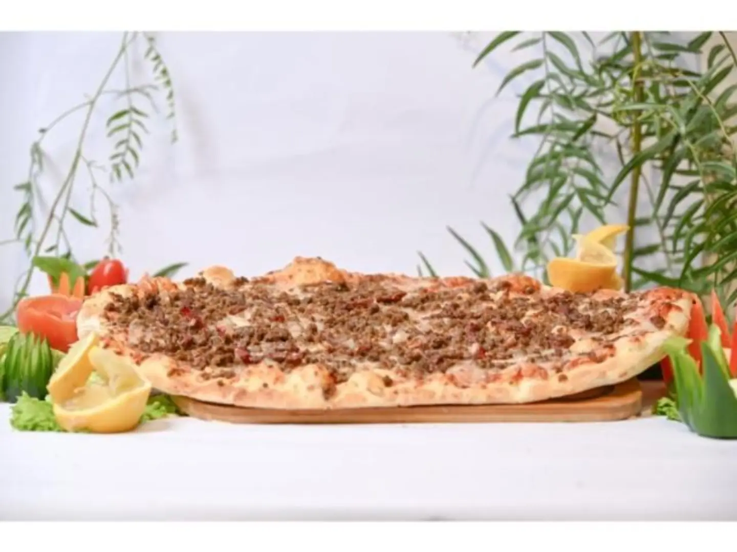 بيتزا لحم طازج - صغير