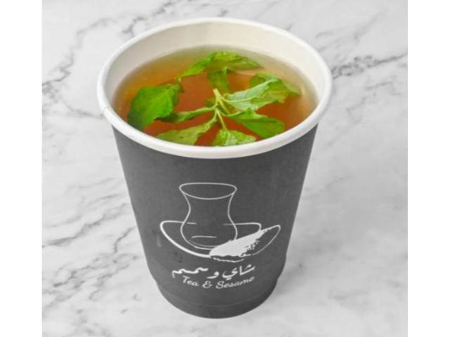 كوب شاي مغربي أخضر - وسط