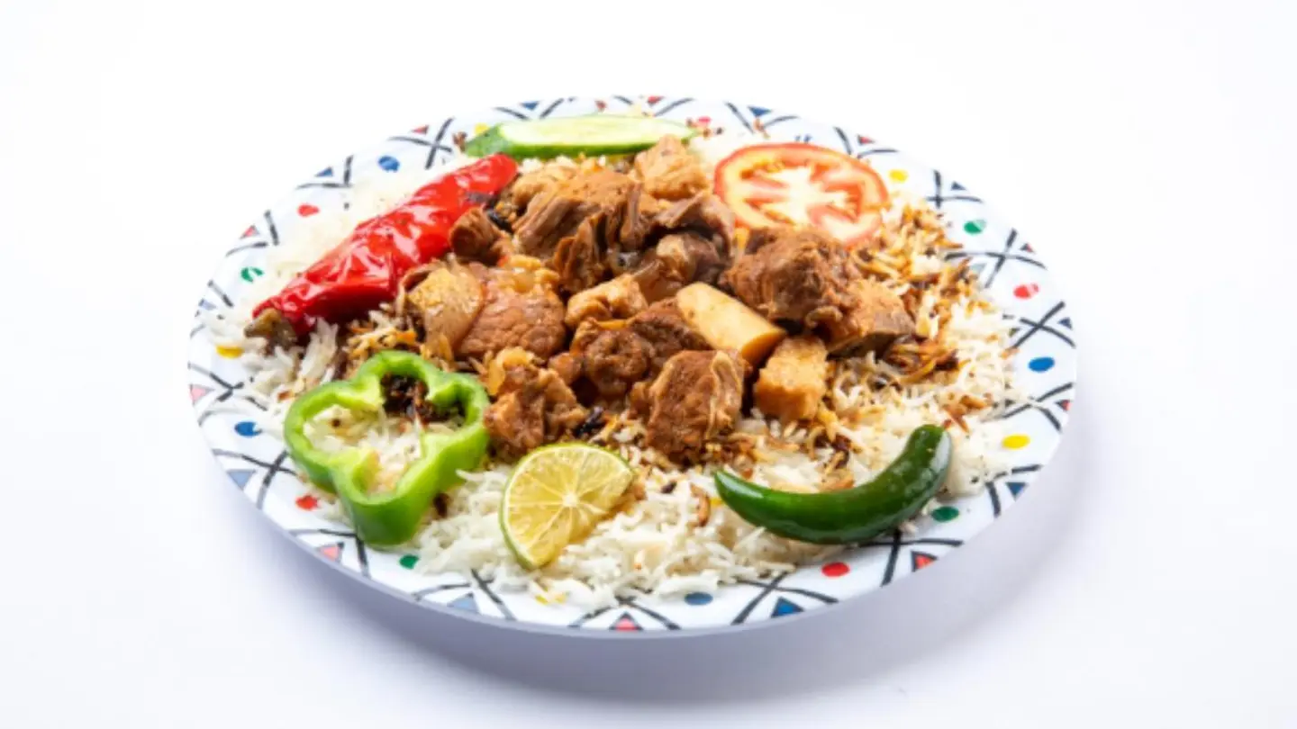 لحم مكموت - مثلوثة