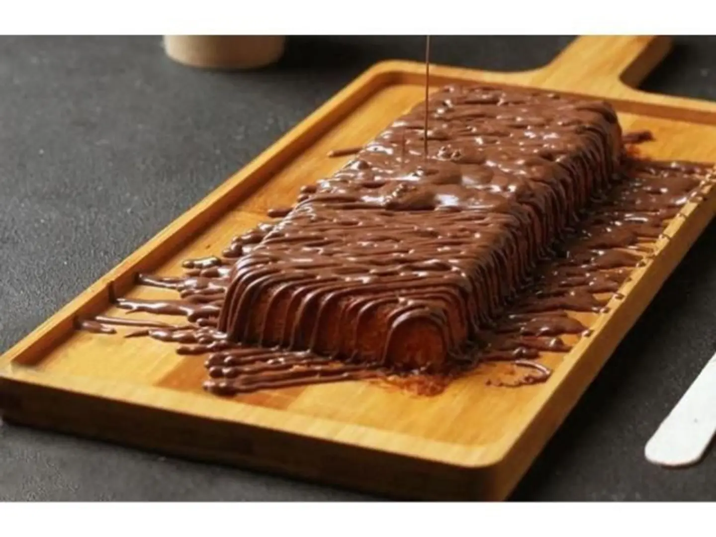 Rectangular Kunafa Snickers - Small