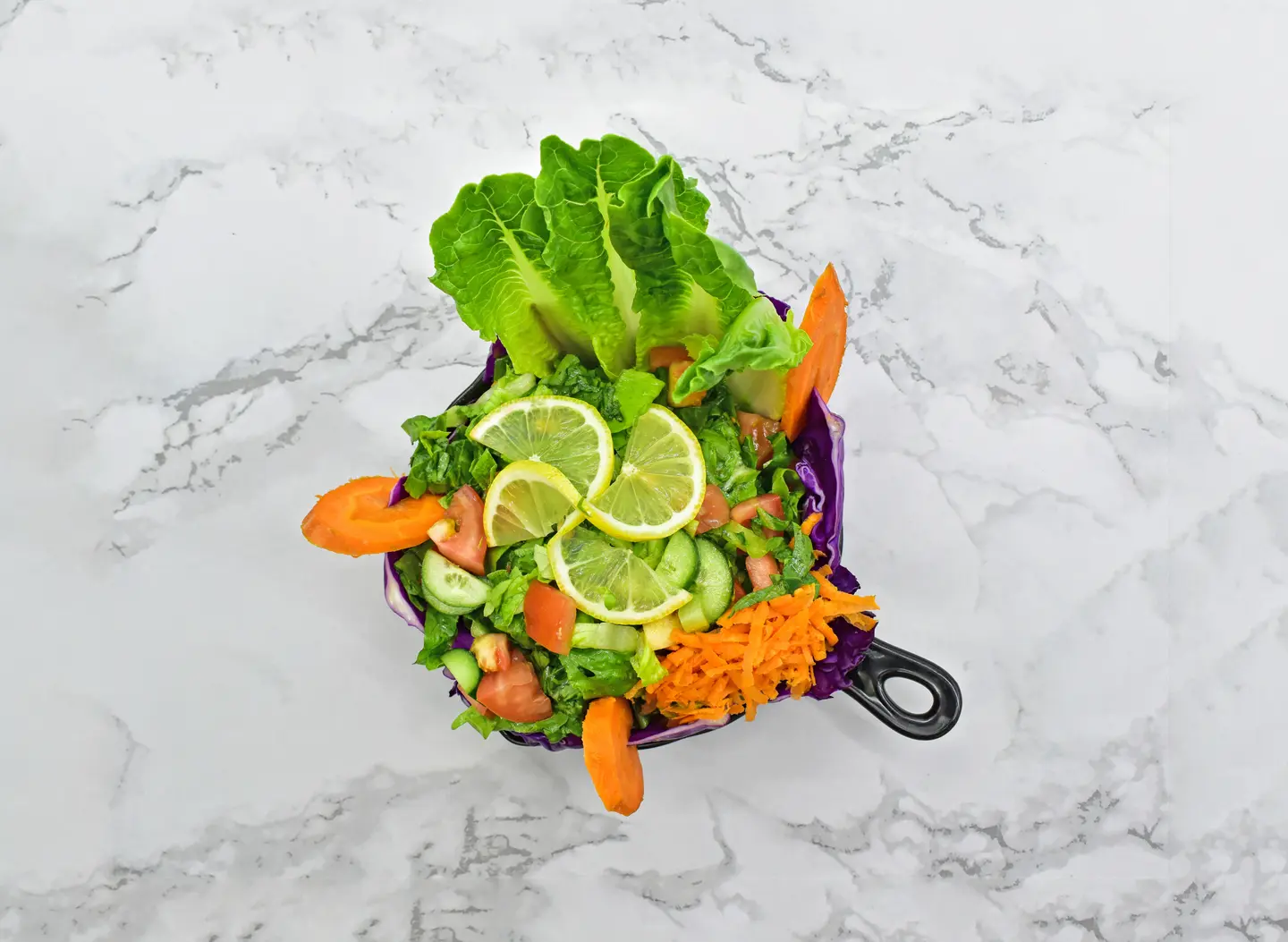 سلطة خضراء - وسط